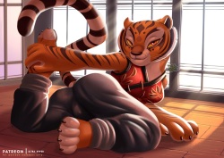 Lesson from Master Tigress /feat. Master Viper/